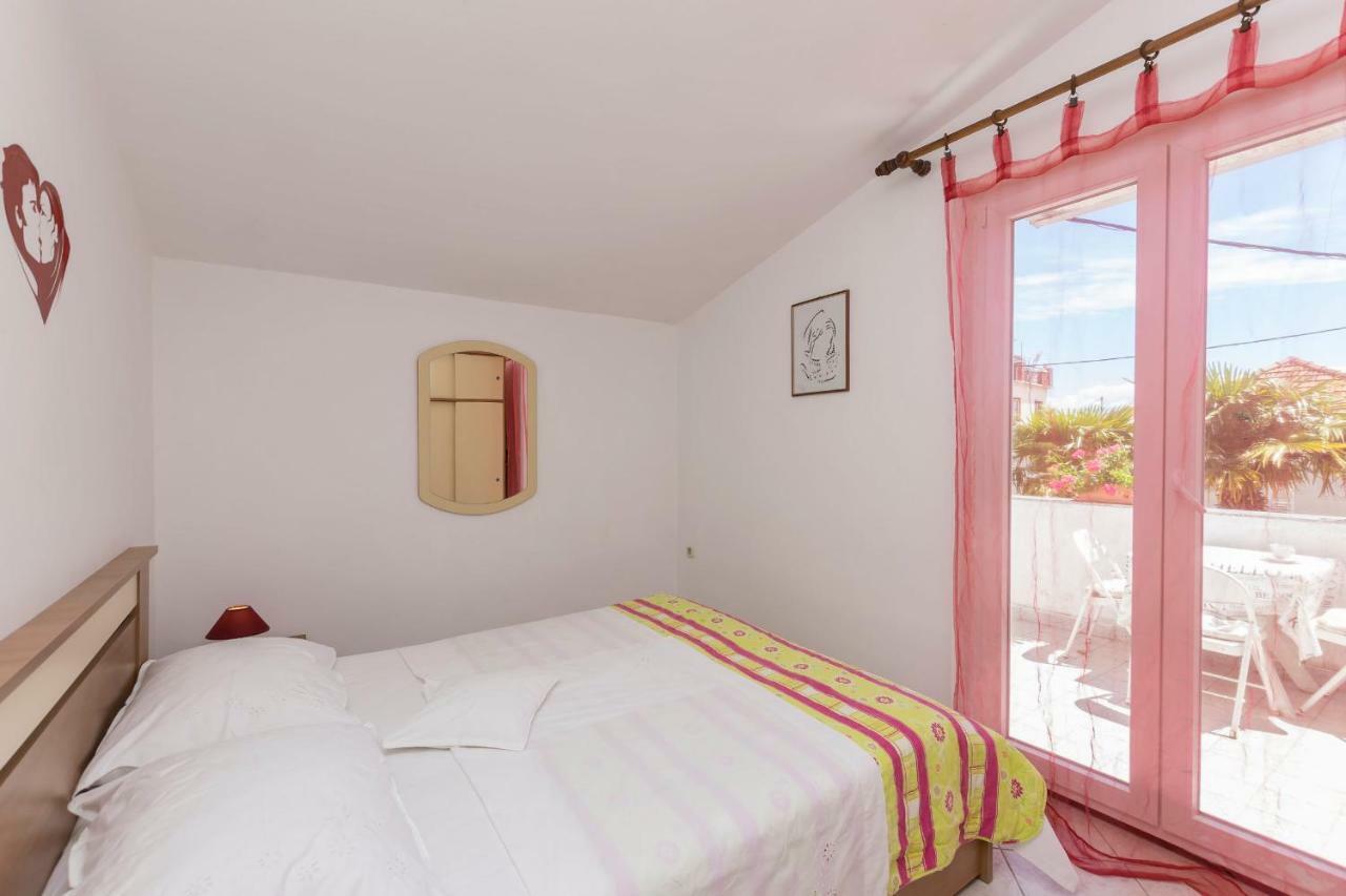 Apartments Miroslava Vodice Exterior photo
