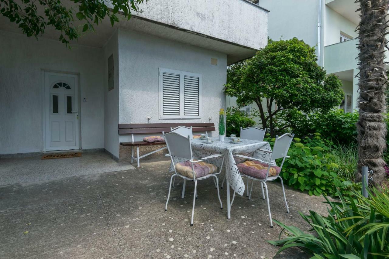 Apartments Miroslava Vodice Exterior photo